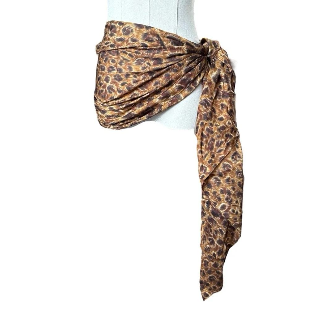 NWT VTG Emanuel Ungaro Silk Scarf Pashmina OS Leopard Brown Saks Fifth Avenue
